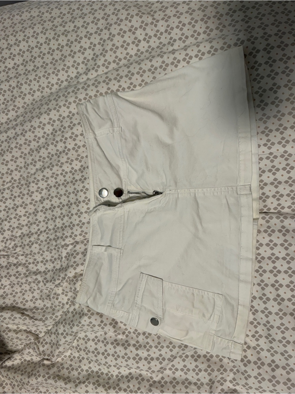 Tiger Mist White Cargo skirt with Button and Fly